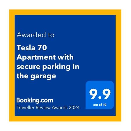 Tesla 70 Apartment With Secure Parking In The Garage Újvidék Kültér fotó